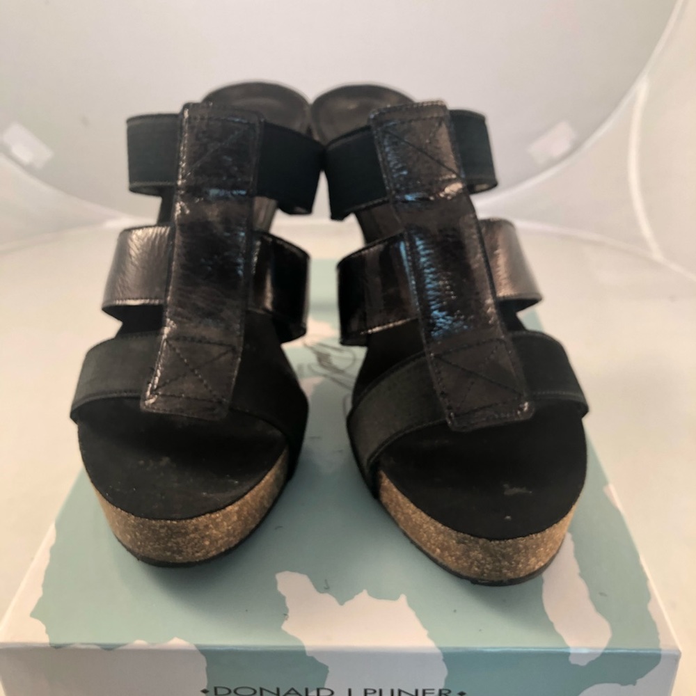 Black Patent And Fabric Platform Slides Size 8.5 - image 3